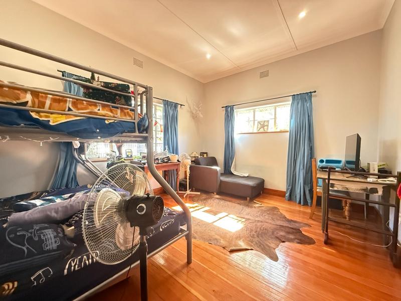 4 Bedroom Property for Sale in Bergzicht Western Cape